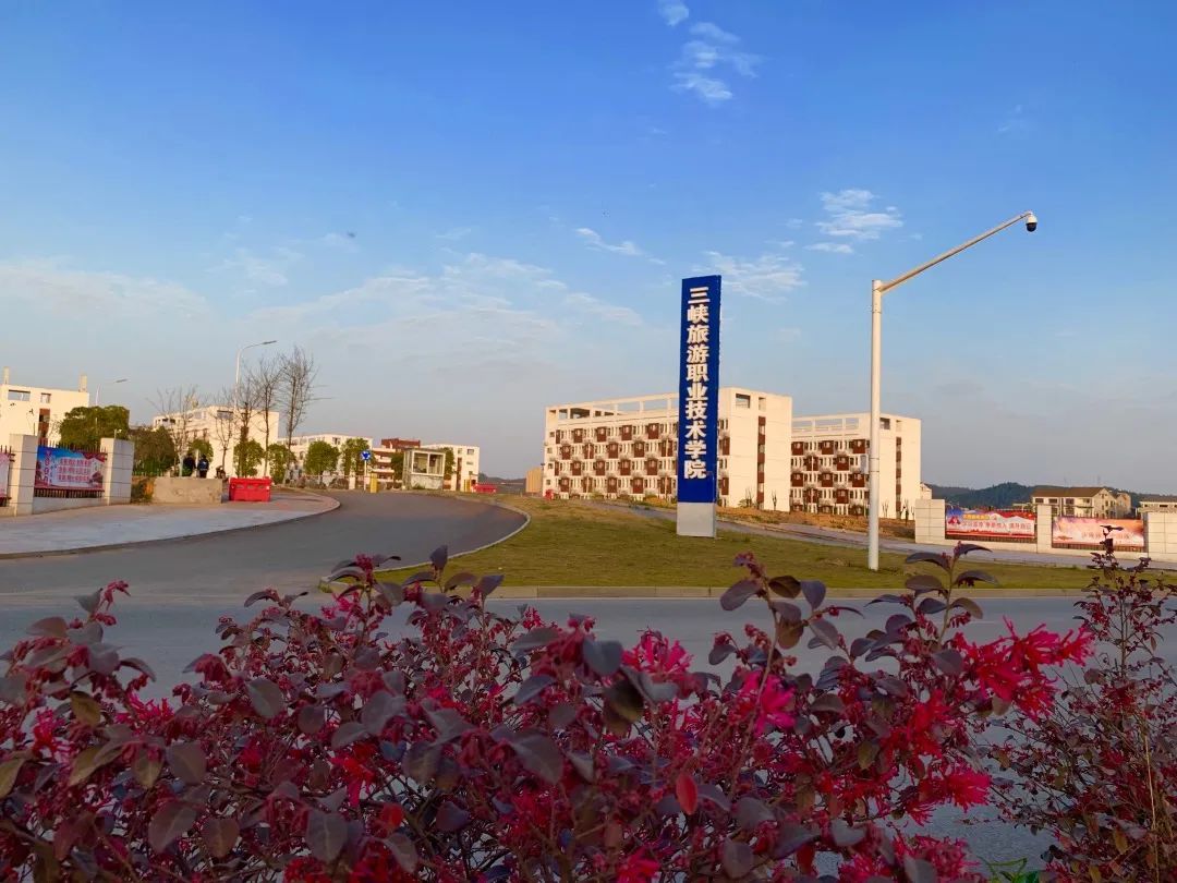 &ldquo;學(xué)生還未畢業(yè)就被簽約&rdquo;，這所職校的特色專業(yè)厲害了！