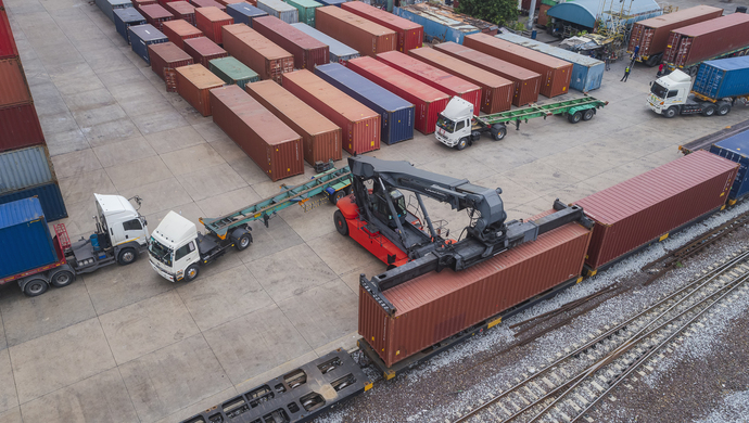 云南德宏部分口岸通道&ldquo;黑箱&rdquo;收費加重外貿(mào)企業(yè)負擔