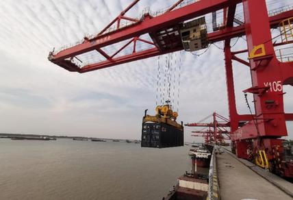 紓困解難、補缺挖潛&mdash;&mdash;制造業(yè)一線&ldquo;穩(wěn)產(chǎn)記&rdquo;