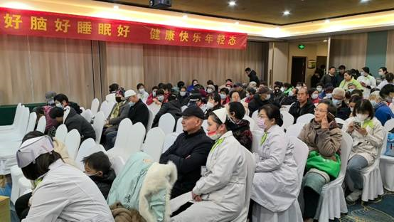 鴻茅藥業(yè)藥酒養(yǎng)生節(jié)：傳承藥酒文化 關(guān)愛骨健康