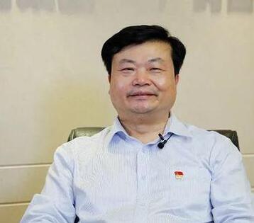 廣藥集團(tuán)董事長李楚源：讓中藥時尚化，讓時尚中藥化