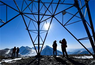 揚鞭奮蹄　央企工作會亮&ldquo;十四五&rdquo;任務(wù)書